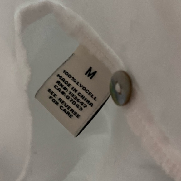 Serra Retreat Joie Rucker Malibu Bluffs Denim Shirt w/ Elastic Cuff Size M NWOT - Picture 5 of 7